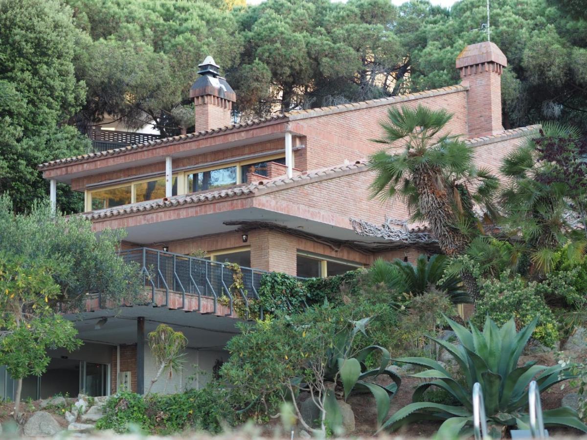 מטארו Villa Maresme & Villa Rosa מראה חיצוני תמונה