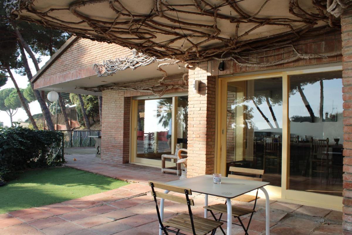 מטארו Villa Maresme & Villa Rosa מראה חיצוני תמונה