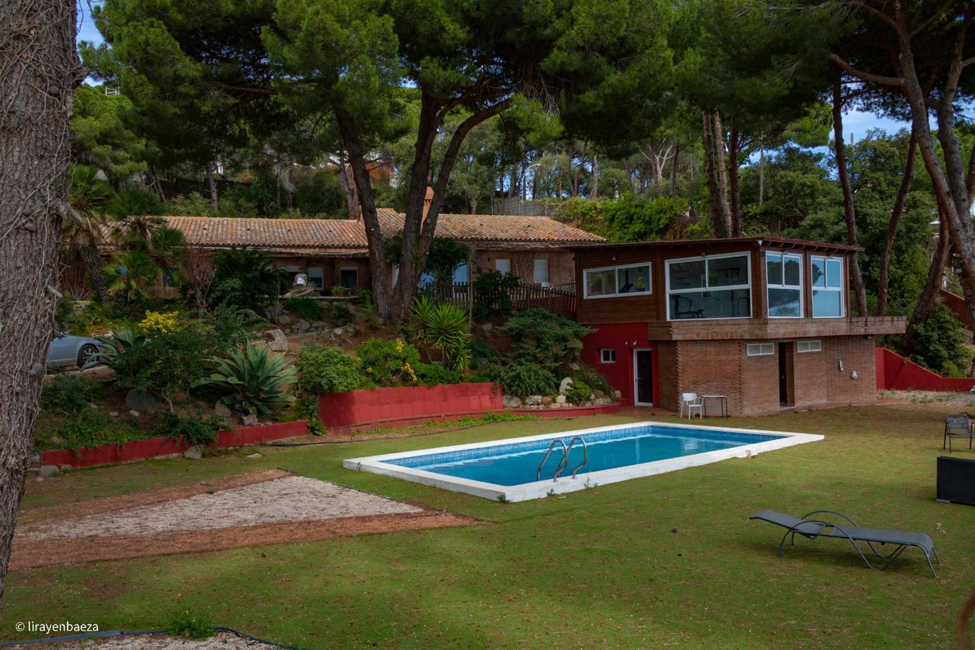 מטארו Villa Maresme & Villa Rosa מראה חיצוני תמונה