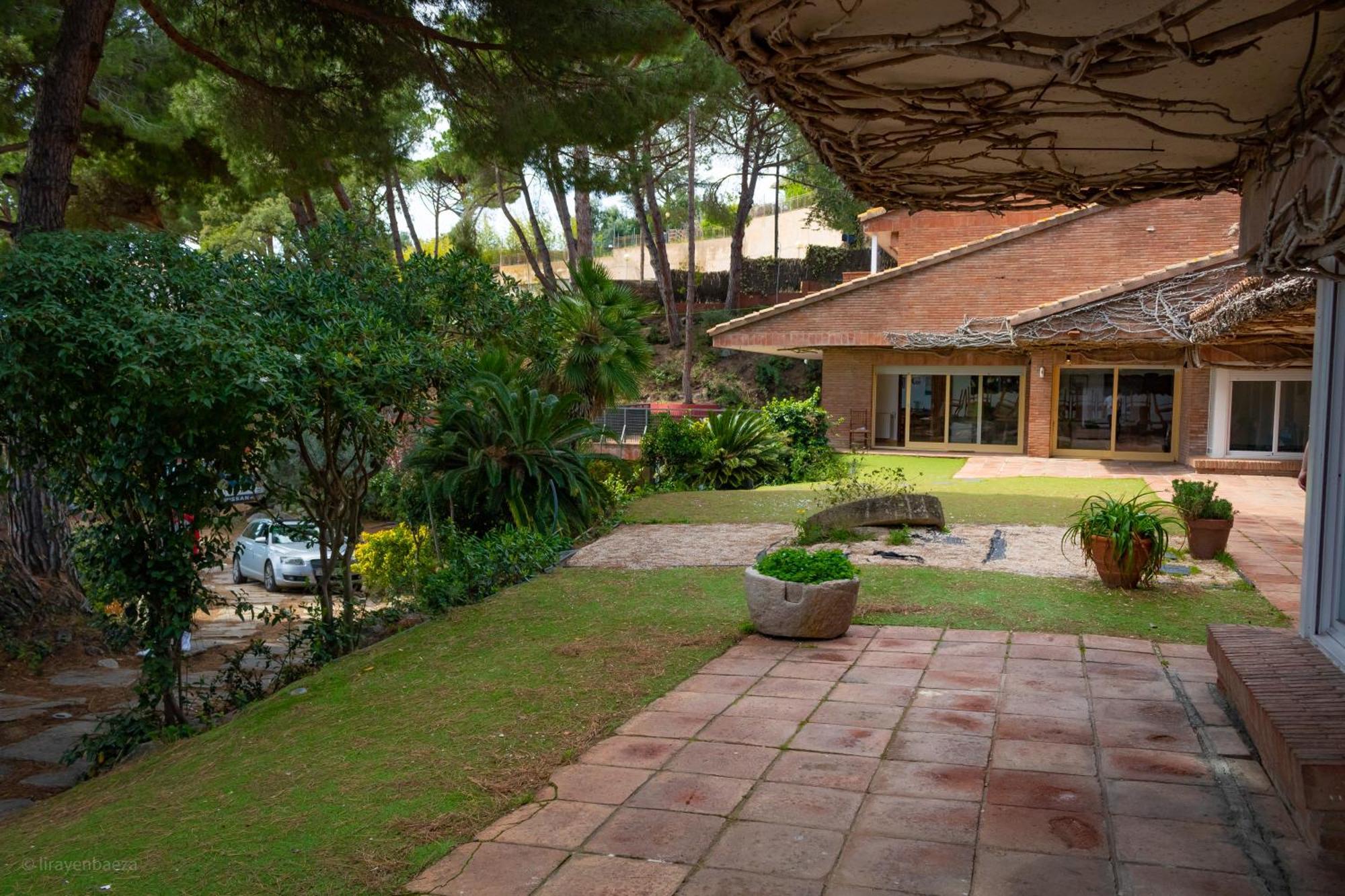מטארו Villa Maresme & Villa Rosa מראה חיצוני תמונה