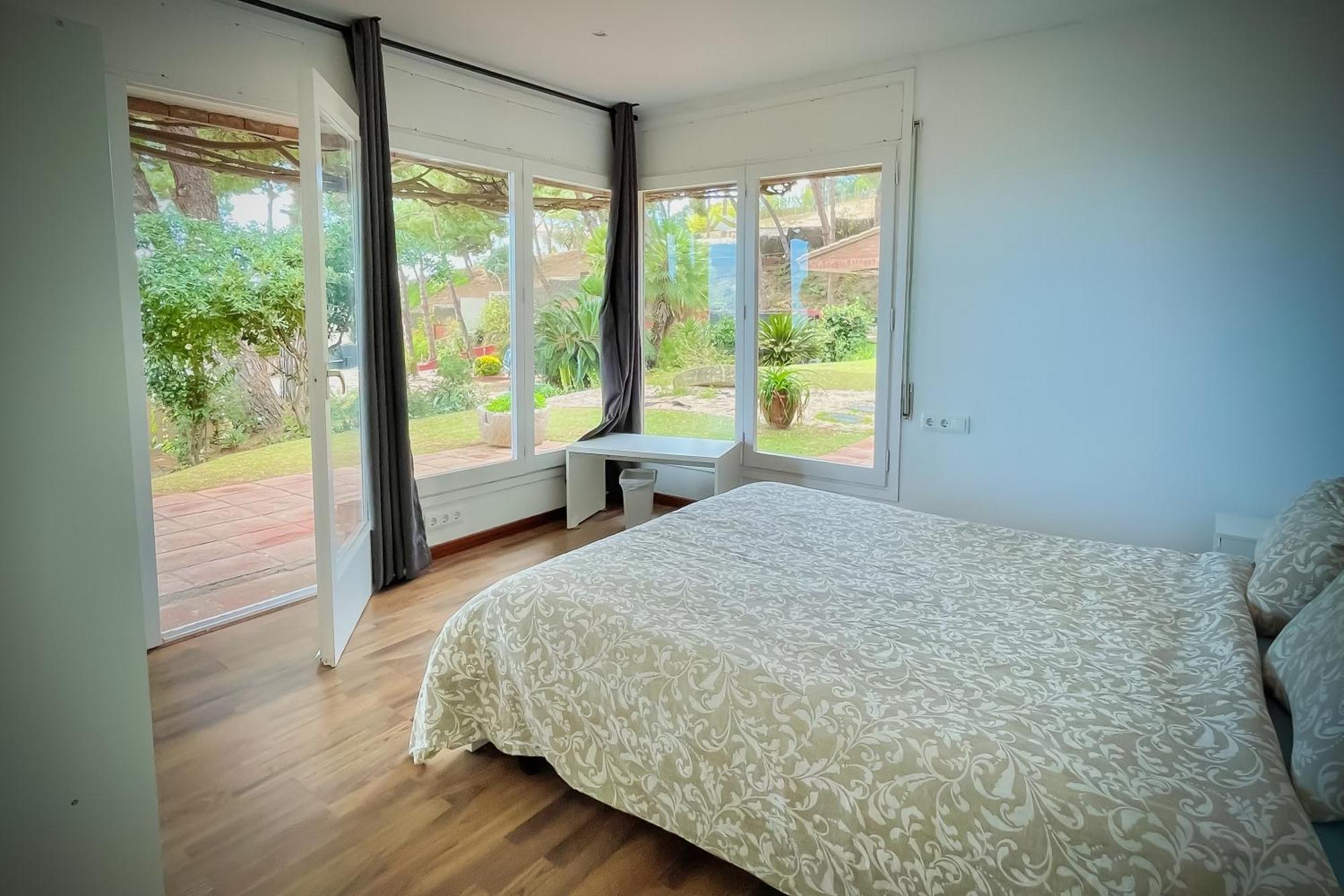מטארו Villa Maresme & Villa Rosa מראה חיצוני תמונה